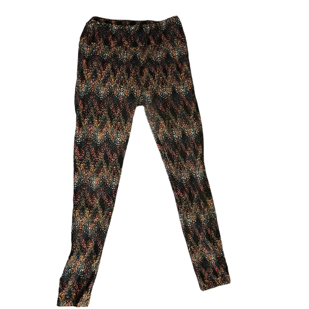 Patterned LuLaRoe leggings
